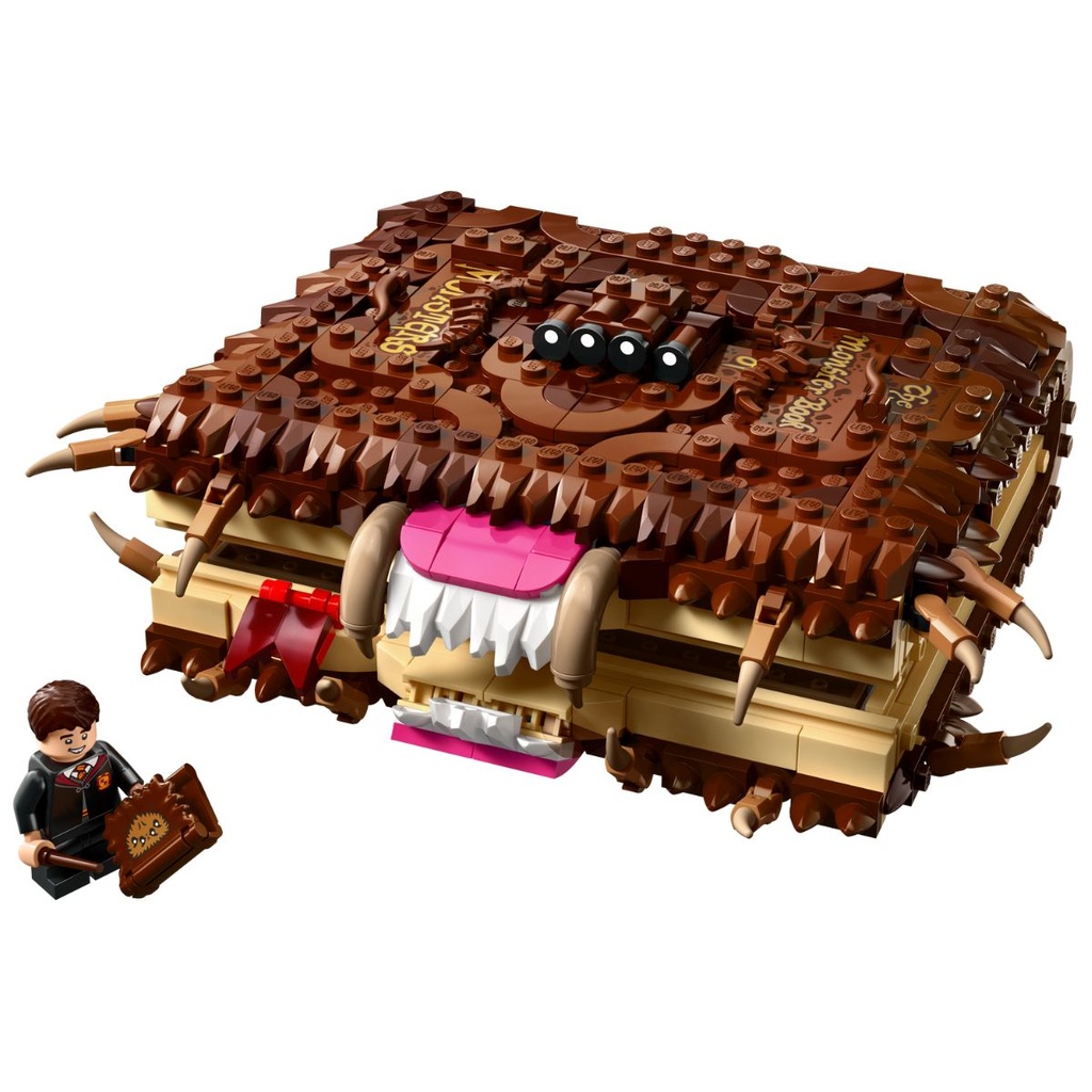 LEGO 76449 Harry Potter Chomping Monster Book of Monsters