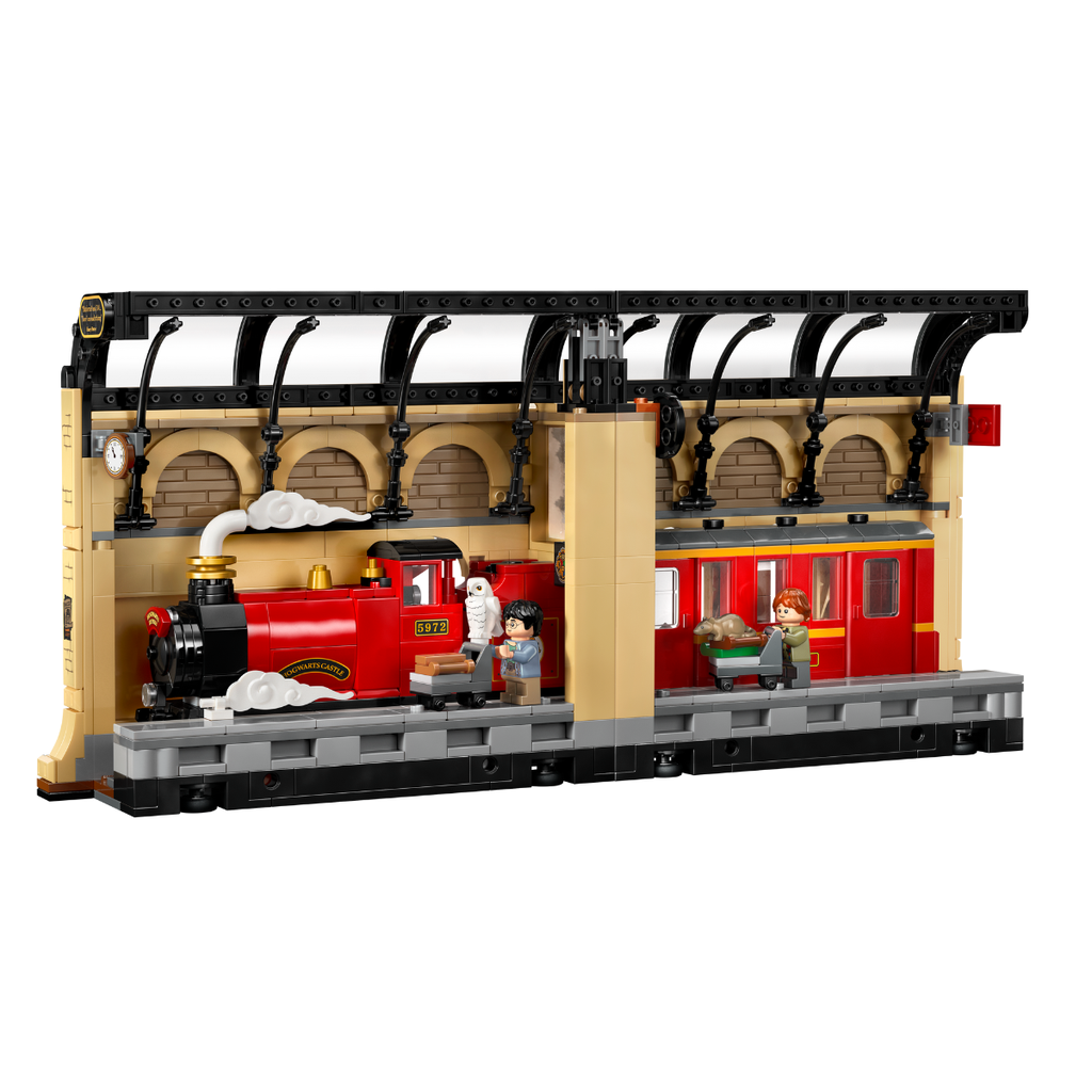 LEGO 76450 Harry Potter Book Nook: Hogwarts Express
