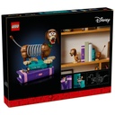 LEGO 43301 Disney and Pixar Toy Story Slinky Dog Bookends